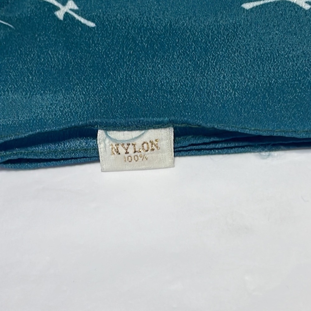 Scarf - Picture 2 of 2